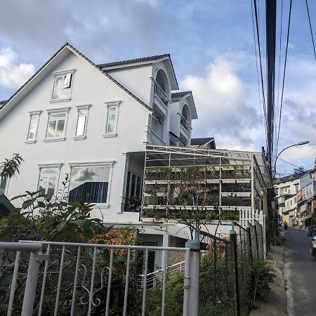 Vila Ha Huy Tap Da Lat Exterior photo